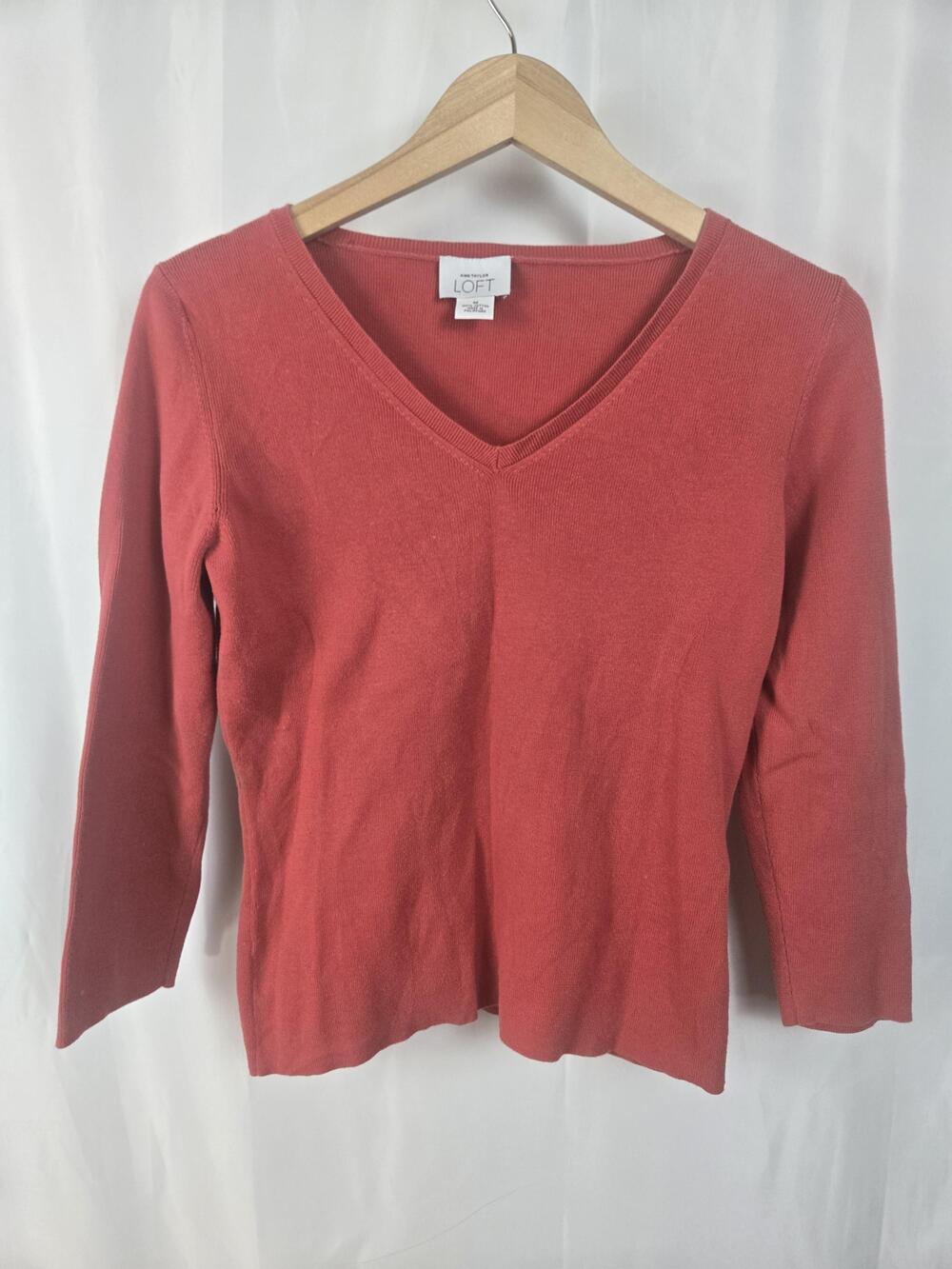 Ann Taylor LOFT Sweater Womens Medium Red 100% Cotton Knit V Neck 3/4 Sleeve